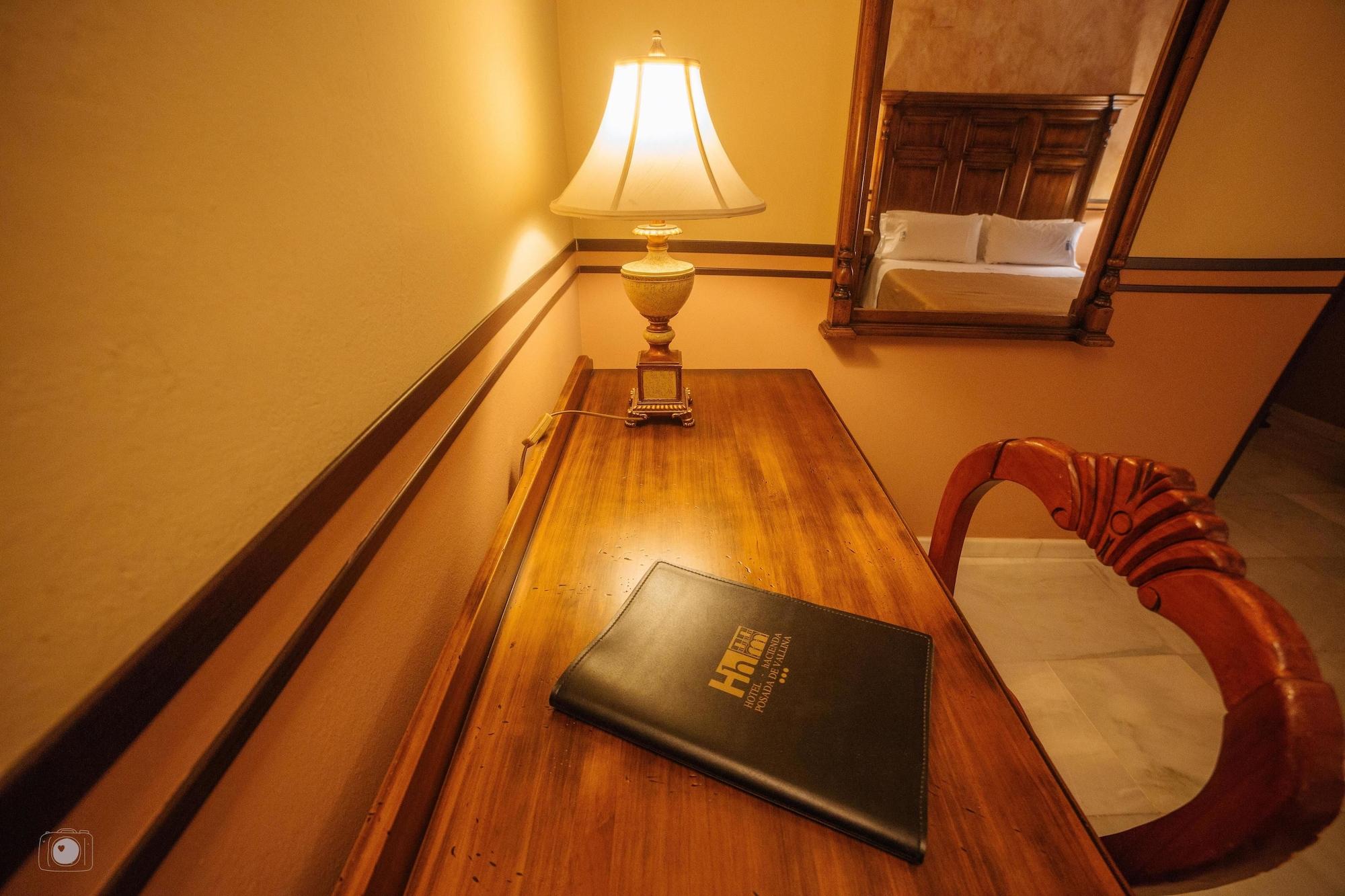 Hotel Posada De Vallina By Mira Cordoba Luaran gambar