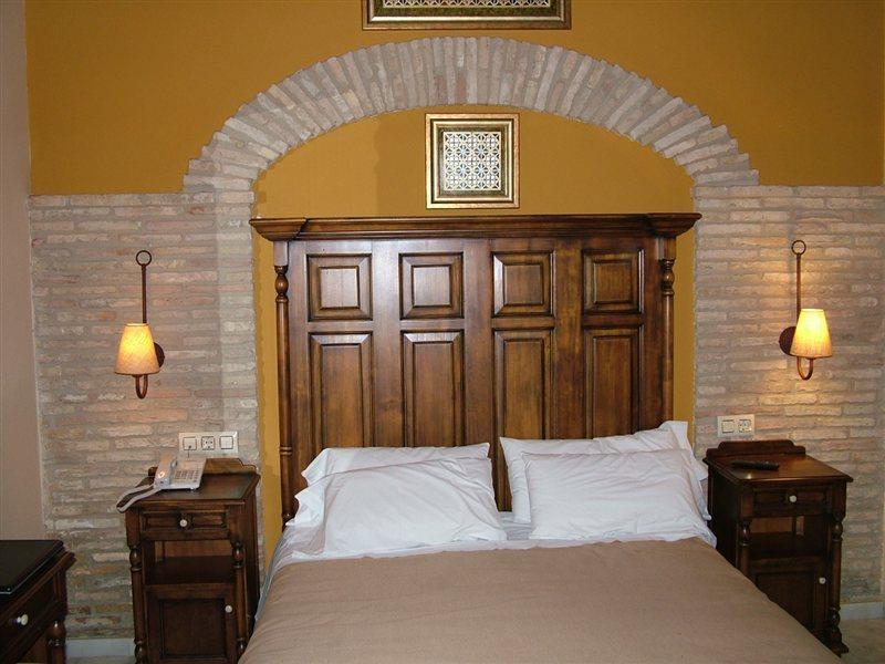 Hotel Posada De Vallina By Mira Cordoba Luaran gambar