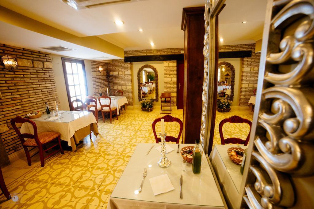 Hotel Posada De Vallina By Mira Cordoba Luaran gambar
